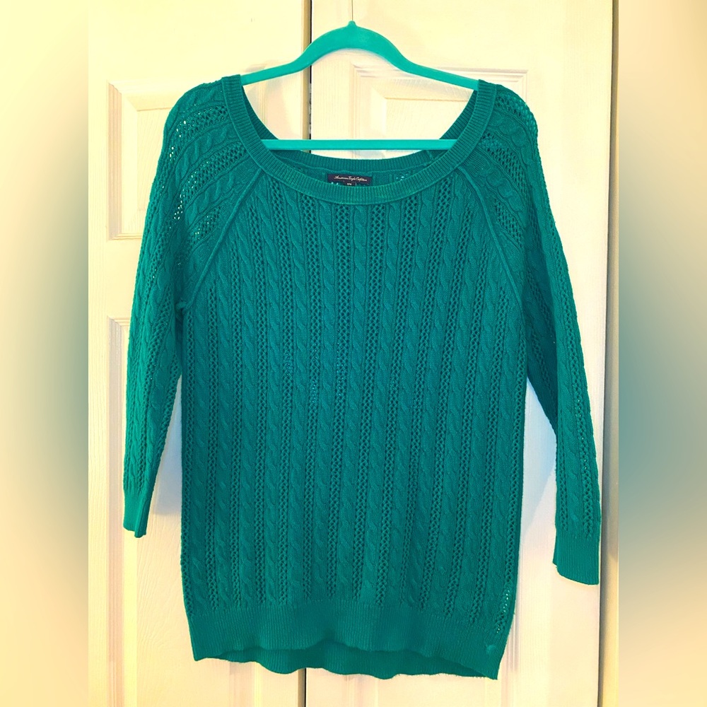 American Eagle Women’s Teal Knit Sweater- size medium.
